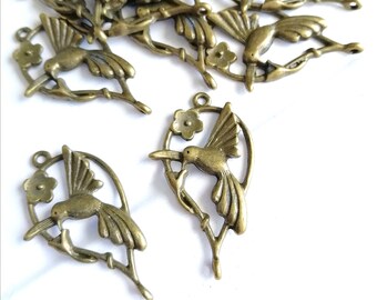 10pcs Antique Bronze Hummingbird Pendant Charm/Hummingbird Metal Finding/Hummingbird Connector/Bird Charm Pendant/Hummingbird Charm 20x35mm