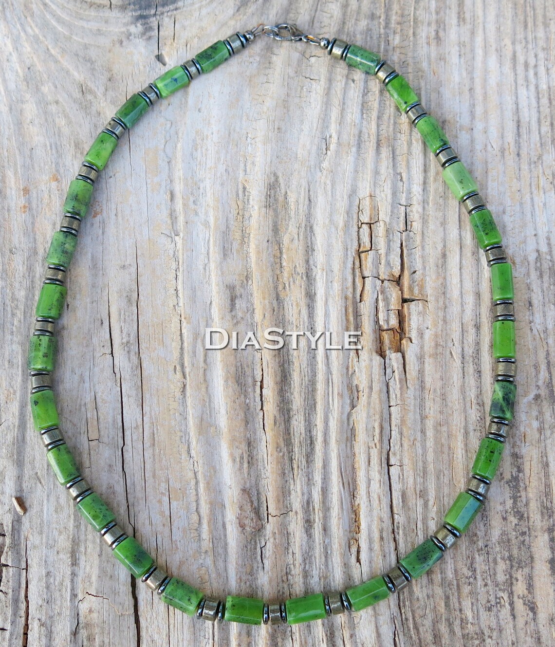 Nephrite necklace Outlet