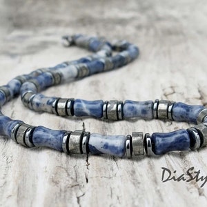 Blauwe sodalietketting heren, pyrietketting heren, kralenketting heren, hematietketting, chokerketting