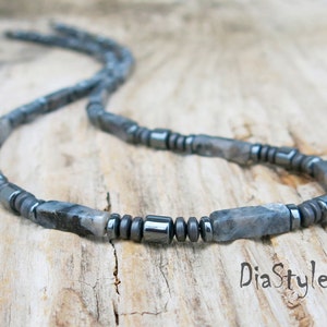 Labradorietketting heren, kralenketting heren, hematietketting heren, chokerketting, kralensieraden heren, surferketting