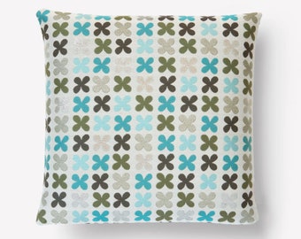 Alexander Girard Maharam pillow Quatrefoil , 1954  Silver - Same fabric on both sides. Pillow 17" x 17" feather insert included
