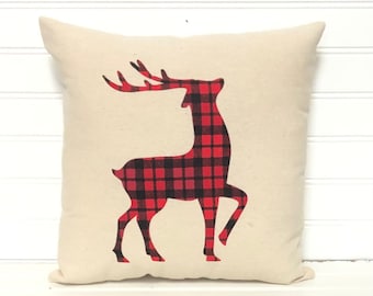 Reindeer pillow, plaid deer pillow, Buffalo plaid pillow, plaid Christmas pillow, cabin pillow, Christmas deer pillow, deer farmhouse
