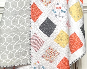 Spring baby quilt, patchwork, baby girl, spring baby blanket, summer baby quilt, toddler girl, patchwork blanket, modern baby