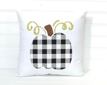 Pumpkin pillow, Fall pillow, Autumn pillow, Buffalo plaid pillow, gray Fall pillow, Plaid pumpkin pillow, pumpkin applique, black and white