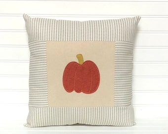 Fall pillow, Autumn pillow, Fall appliqué pillow, Wool appliqué pillow, Fall farmhouse pillow, pumpkin pillow, Appliqué pillow, pumpkin