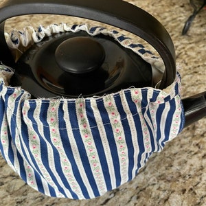 Blue Floral striped  Teapots Dust Cover Tea Cosy Kettle Cover Insulation and Keep Warm