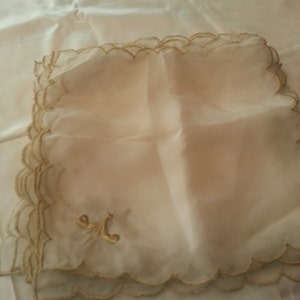 Elegant chiffon satin cream gold table cloth and 12 napkins image 5