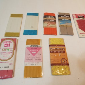 Lot of sewing bias tape, lace seam binding mercerized around 21 yards