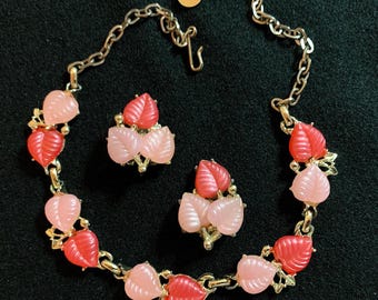 Vintage Lucite Leaf Necklace and Clip-on Earrings: 1950s-60s Pink Red Jewelry