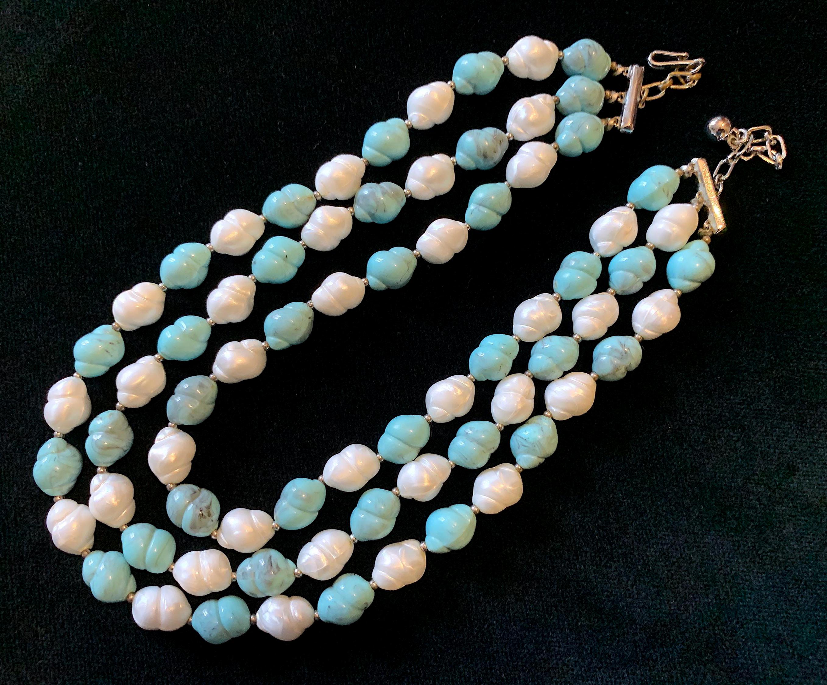 Vintage TRIFARI Necklace: Three-strand Turquoise & Pearl  display picture 2