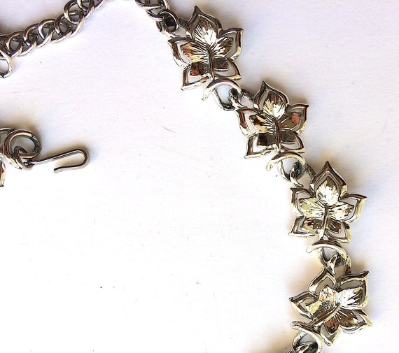 Vintage necklace by CORO. Silver tone metal five-… - image 7