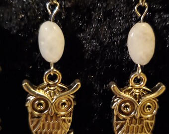 Pendientes con dije de búho
