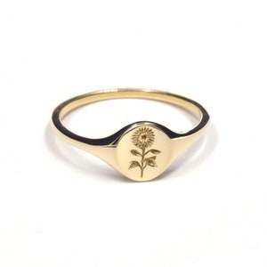Mini Sunflower Signet Ring