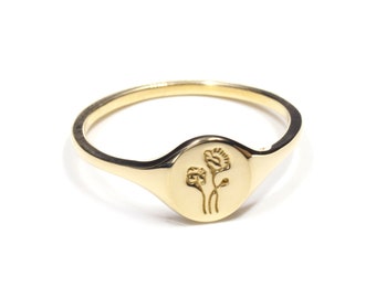 Mini Poppy Signet Ring