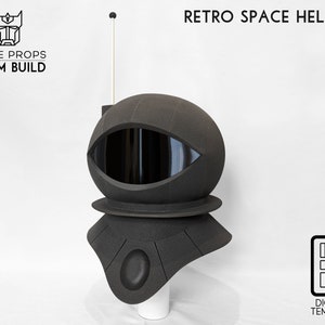 Retro space helmet foam pattern