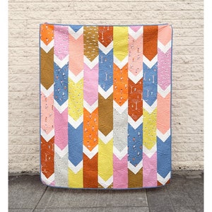 The Verity Quilt ~ A Pieced Quilt Pattern by Erica Jackman of Kitchen Table Quilting (KTQ168)  Geometric Large Scale Print Friendly
