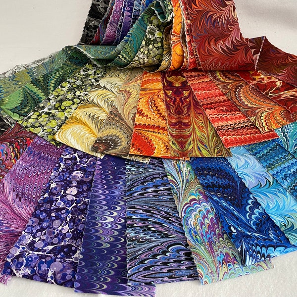 Tela Marble Essence de Jason Yenter para In the Beginning Fabrics ~ Rollo de gelatina pequeño de 27 tiras de 2,5 pulgadas ~ Arco iris abstracto geométrico ITB