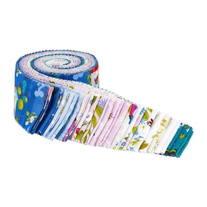 Little Brier Rose Jelly Roll by Jill Howarth for Riley Blake Designs ~ Sleeping Beauty Fabric ~ 2.5-Inch Strips Rolie Polie (RP-11070-40)