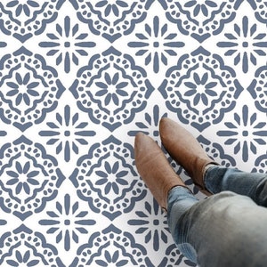 Floral Tile Stencil: Scandinavian Floor Pattern (SVG Download)