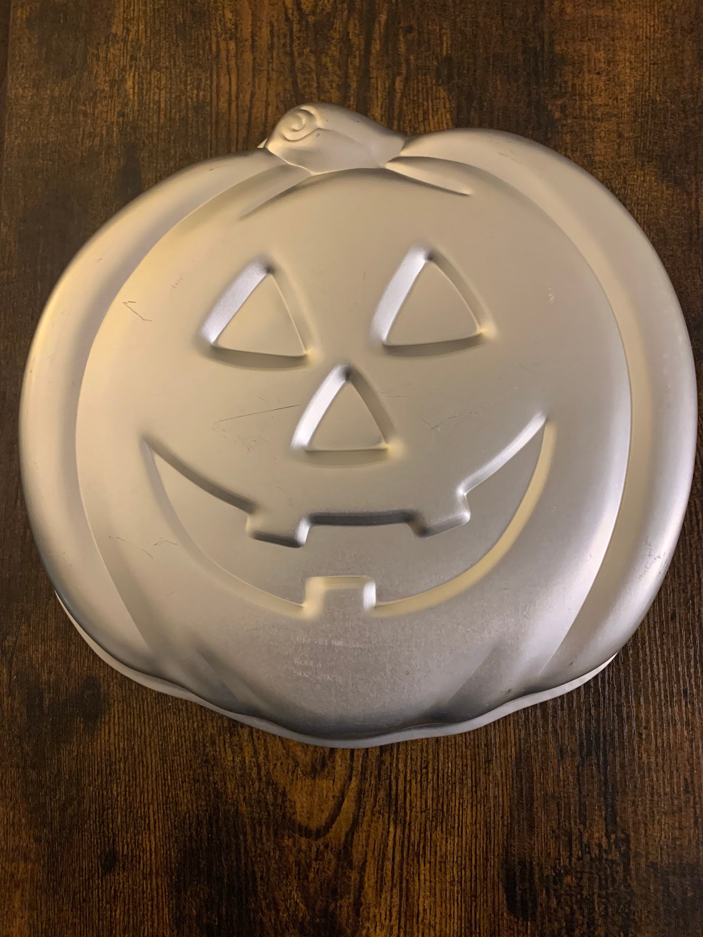 Wilton Whoopie Pie Pan Or Mold Autumn Fall Pumpkin Leaf 12 Cavity NonStick  New