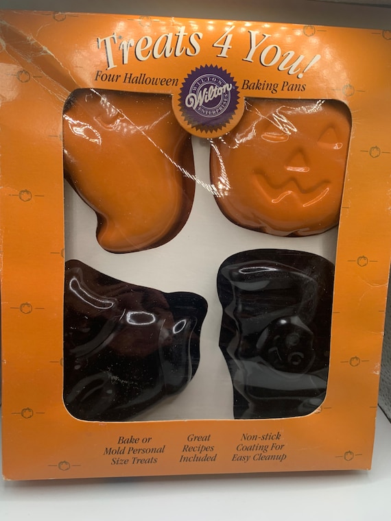 Wilton Novelty Cake Pans - Set of 3 - baby & kid stuff - by owner
