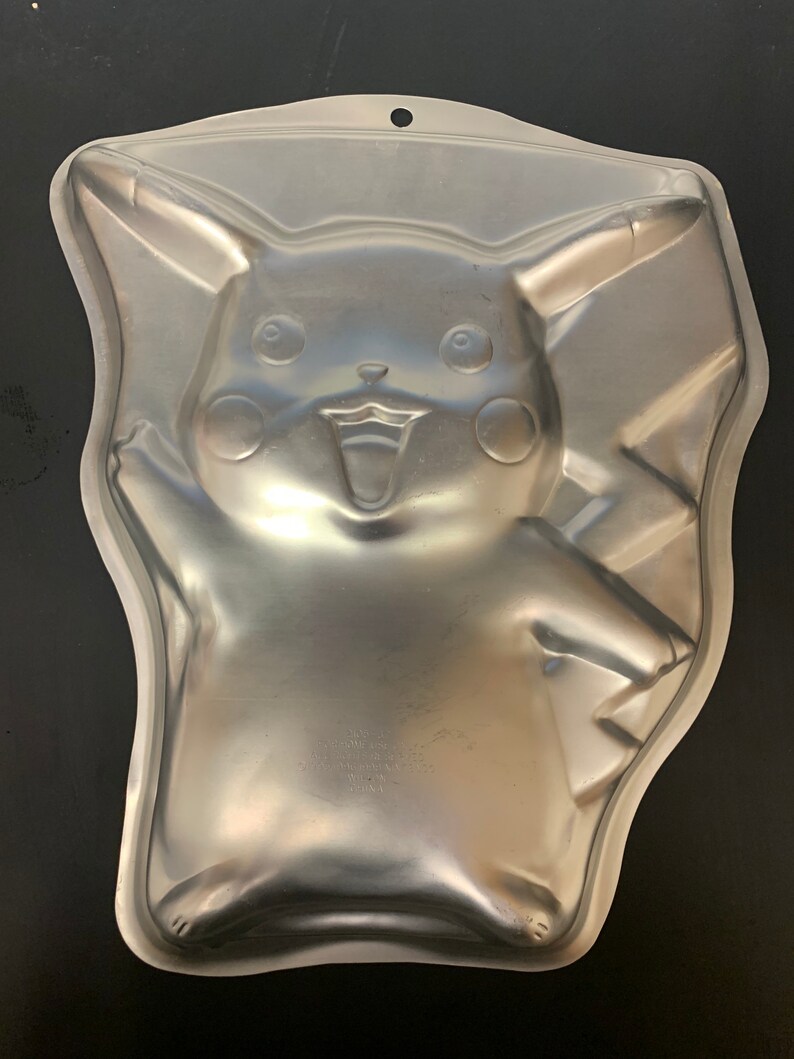 Pokémon Pikachu Cake Pan/pokémon Cake Pan/pikachu Birthday Etsy