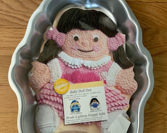 Wilton Baby Doll cake pan,little girls Birthday cake, retired new.