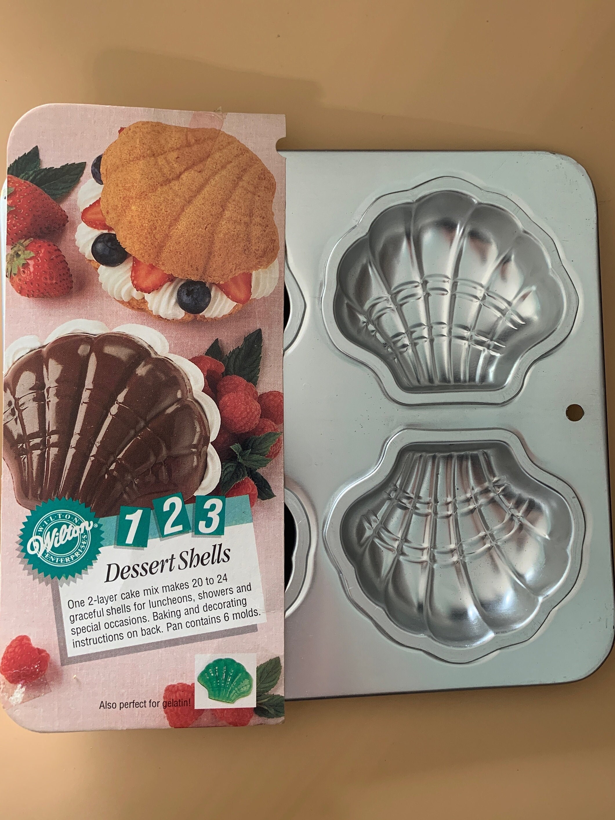 NW 80148 Seashell Bitelet Pan Baking Pan Marzipan Mold by Nordic