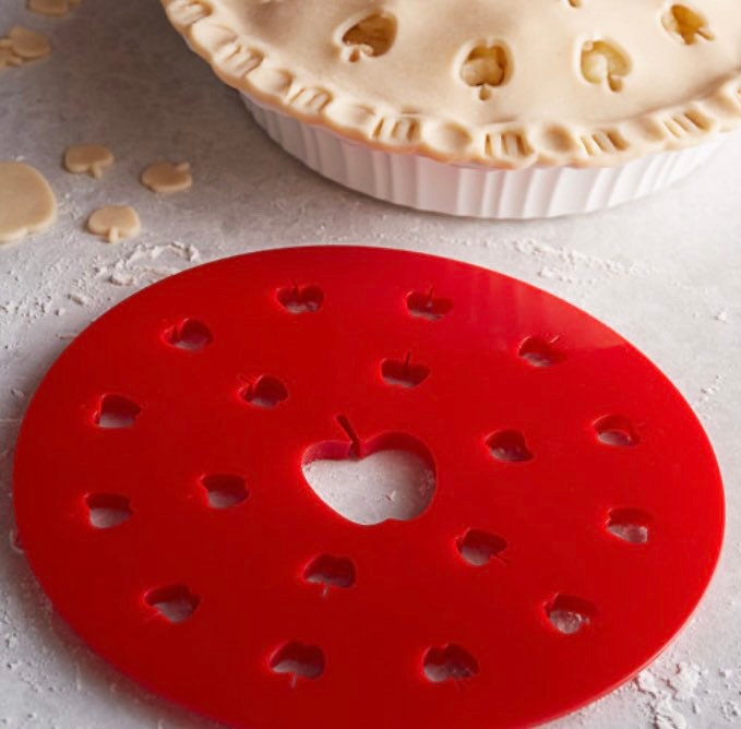 Nordic Ware 12 Lattice & Hearts Reversible Pie Top Cutter, Red