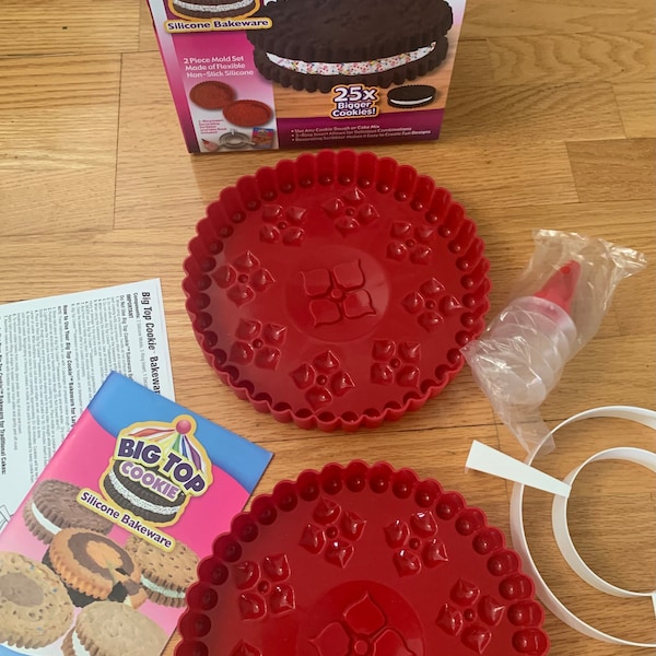 Silicone giant 9 inch cookie mold set, Big Top Cookie mold, makes giant sandwich cookies,cakes.