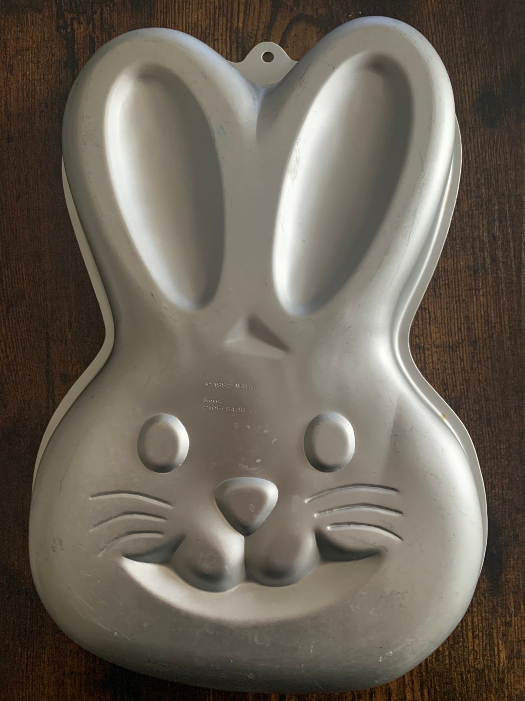 Easter Bunny Cake Pan/wilton Bunny Cake Pan/easter Bakeware/easter Cake