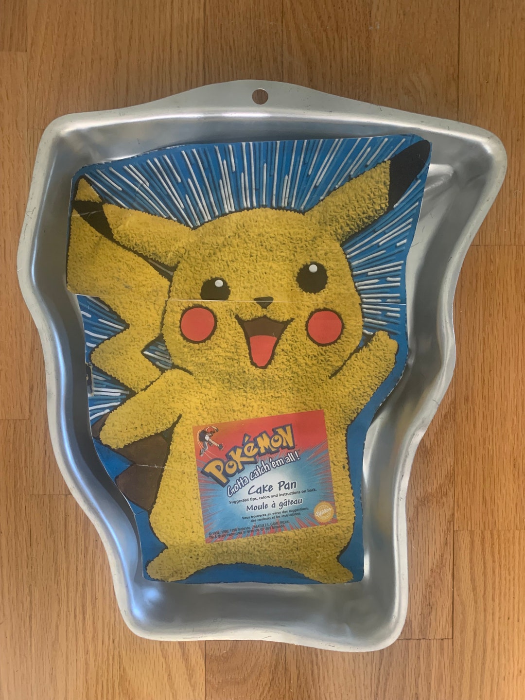 Pokémon Pikachu Cake Pan/pokémon Cake Pan/pikachu Birthday Cake Pan/ Wilton Pikachu Cake Pan
