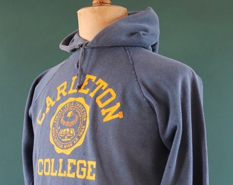 Vintage 1970s 70s Champion navy blue gold Carleton College hooded sweatshirt 39" chest sportswear hoodie