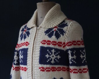 Vintage 1960s 60s hand knitted wool cowichan sweater cardigan jumper knit snowflake cream blue red shawl collar 38” chest Lightning