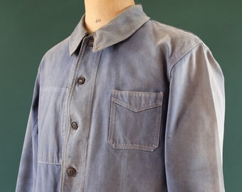 Vintage 1950s 50s 1960s 60s French blue work jacket workwear chore faded 47” chest bleu de travail cotton twill sun faded
