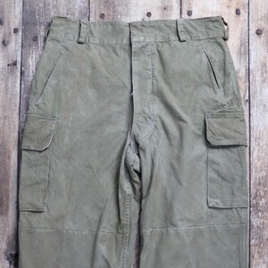 Vintage French M47 Cargo Pants: 1940s Military Workwear (37” x 29”)