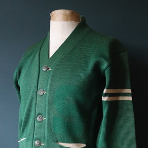 Vintage 1950s 50s American USA green wool knitted varsity Ivy League style rockabilly mod patch jumper sweater cardigan knitwear 40” chest