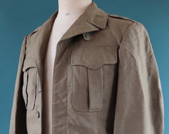 Vintage 1940s 40s 1945 WW2 US army military Ike field jacket blouson khaki wool 40" chest