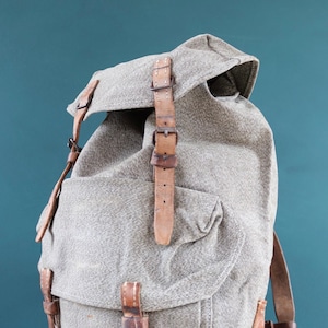 Vintage 1950s 50s Swiss army military salt pepper rucksack backpack leather cotton canvas hiking camping gear
