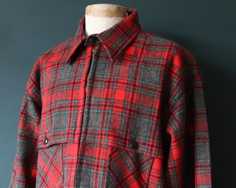 Vintage 1960s 60s Johnson wool plaid checked red grey green cruiser mackinaw hunting jacket 50” chest