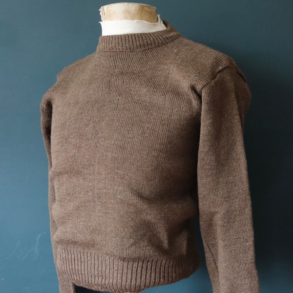 Vintage 1940s 40s deadstock French khaki brown knitted wool sweater jumper sweater military army 32” 34” 36” 38” chest