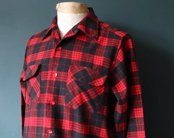 Vintage 1960s 60s 1970s 70s Pendleton wool shirt red black plaid checked board shirt surf Ivy League style mod 46” chest