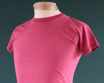 Vintage 1970s 70s 1980s 80s 50/50 plain pink maroon red burgundy t shirt 34” chest