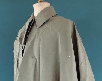 Vintage 1950s 50s British army khaki green gas cape rainproof waterproof walking storm collar size free rubberised cotton
