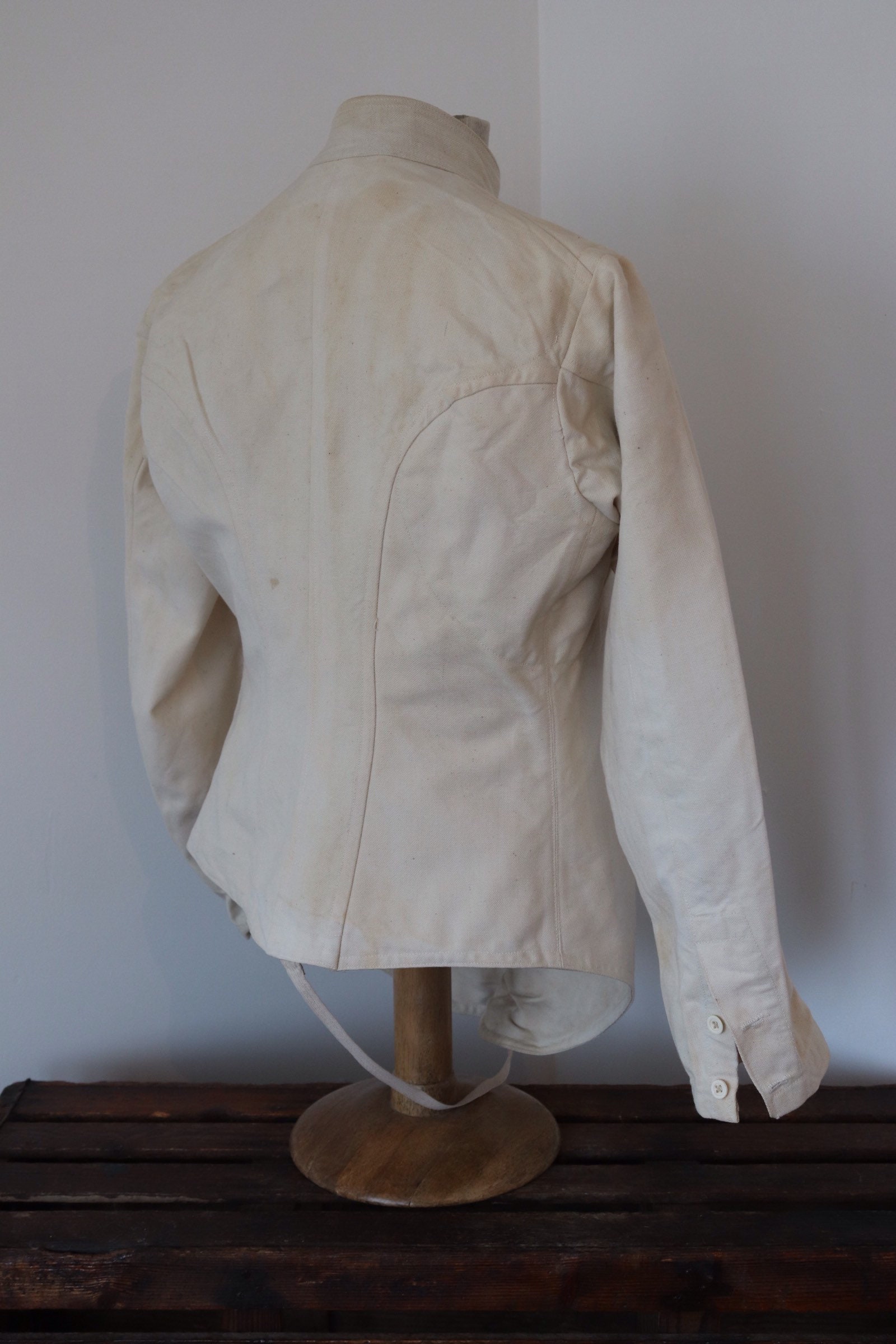 Vintage 1900s 1910s 1920s french white linen cotton fencing jacket