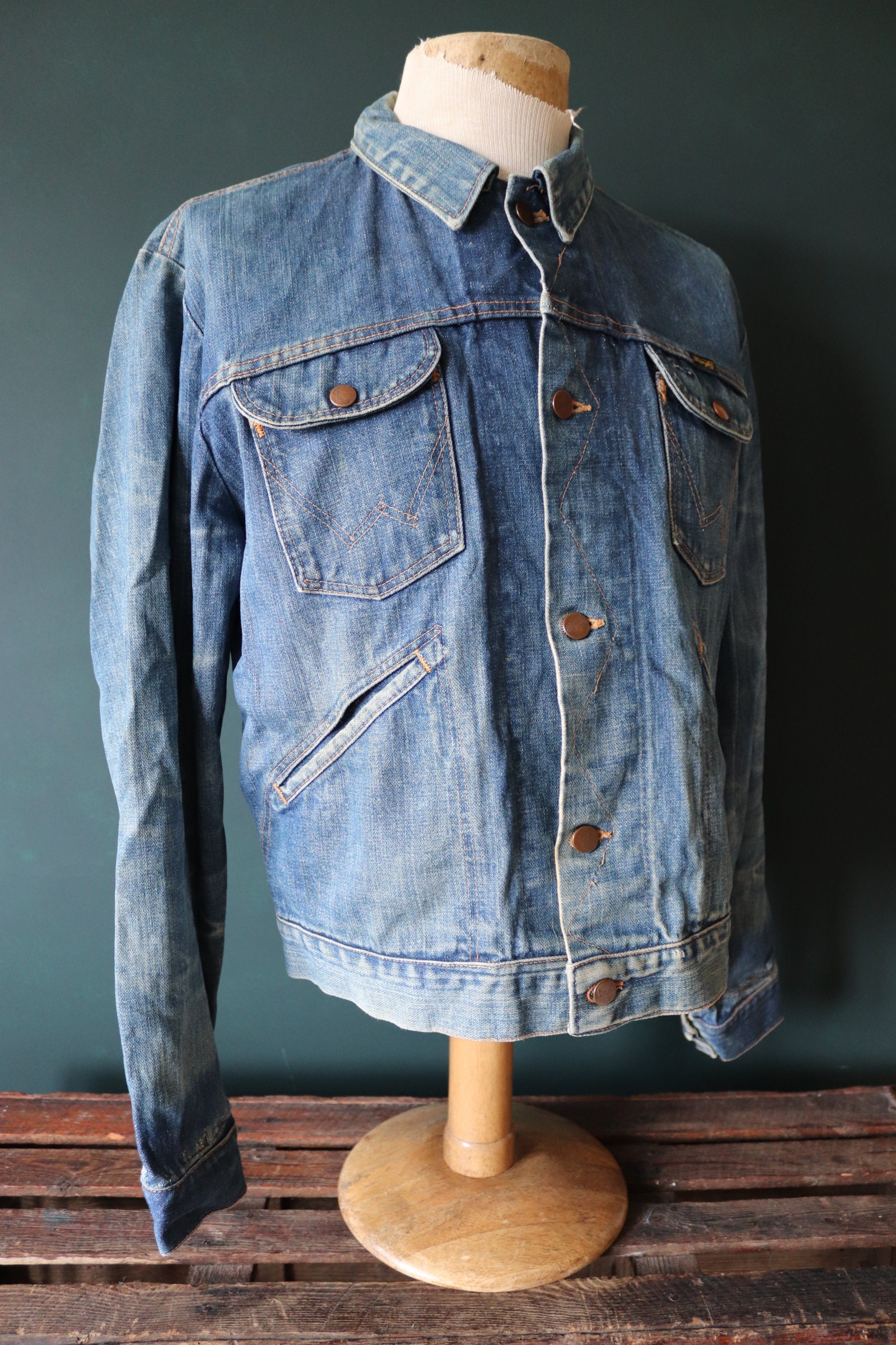 Vintage 1970s 70s Wrangler selvedge denim jacket 46 chest work workwear
