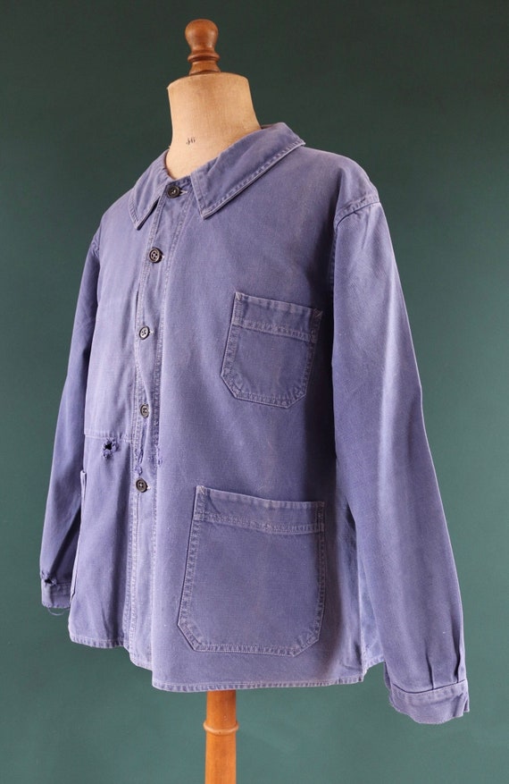 Vintage 1940s 40s French blue work jacket workwear chore faded 52” chest bleu de travail cotton twill sun faded