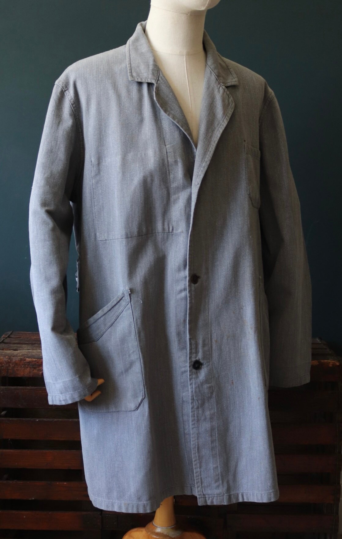Vintage 1960s 60s French grey long factory work chore coat jacket