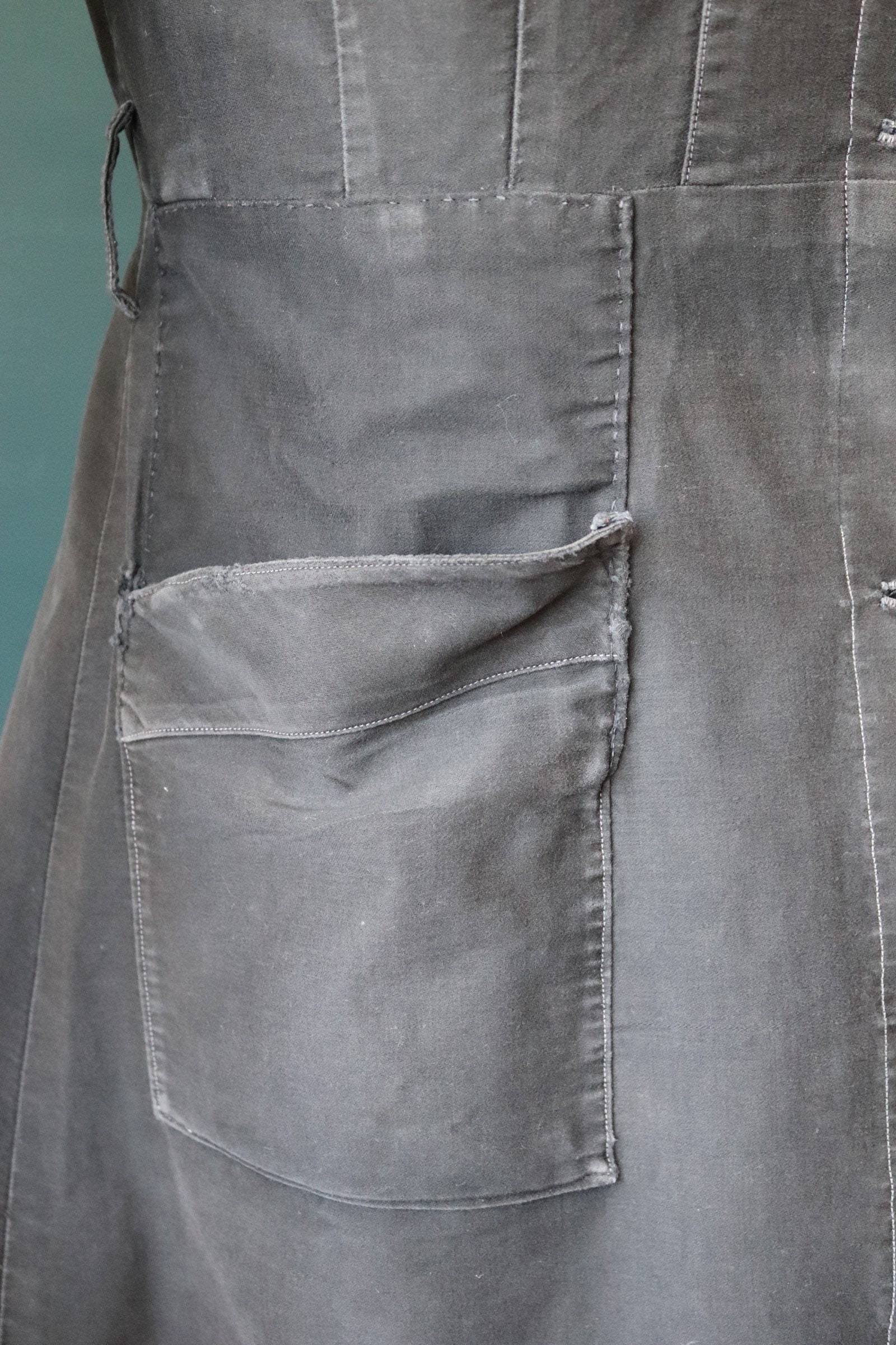 Vintage 1940s 40s French black moleskin cotton work dress workwear