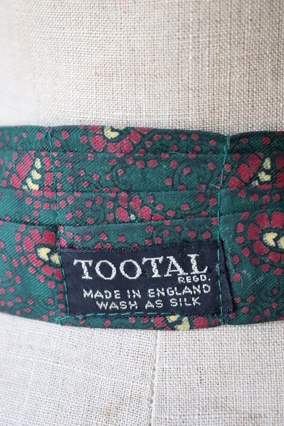 Vintage 1960s 60s Tootal rayon cravat green red paisley patterned mod northern soul made in England wedding groom best man